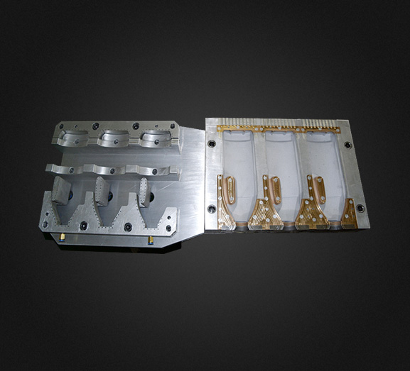 Por qué a veces el molde procesado se encoge y se dobla